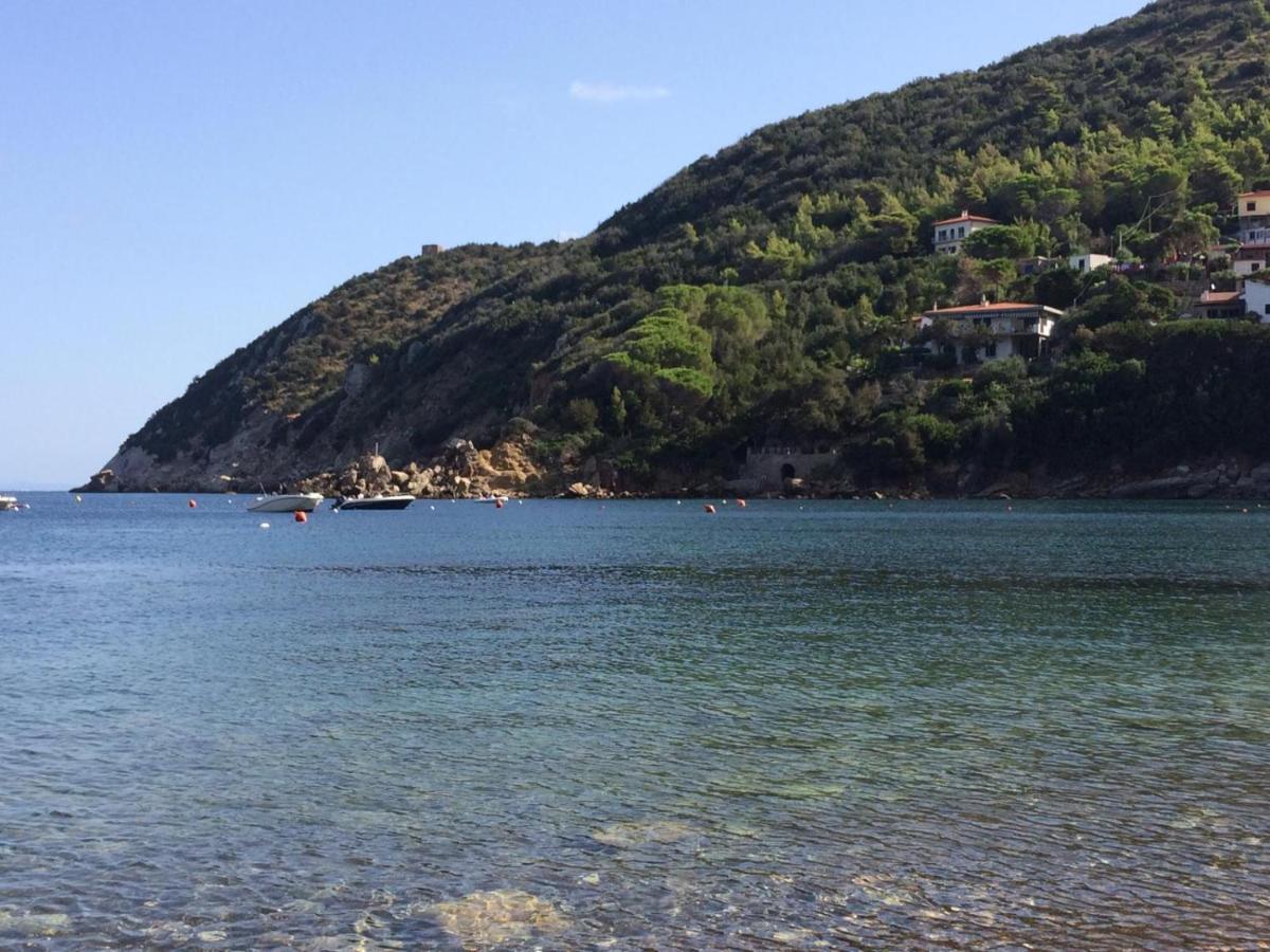 Marta'S Holidays Home Nisporto Bagian luar foto